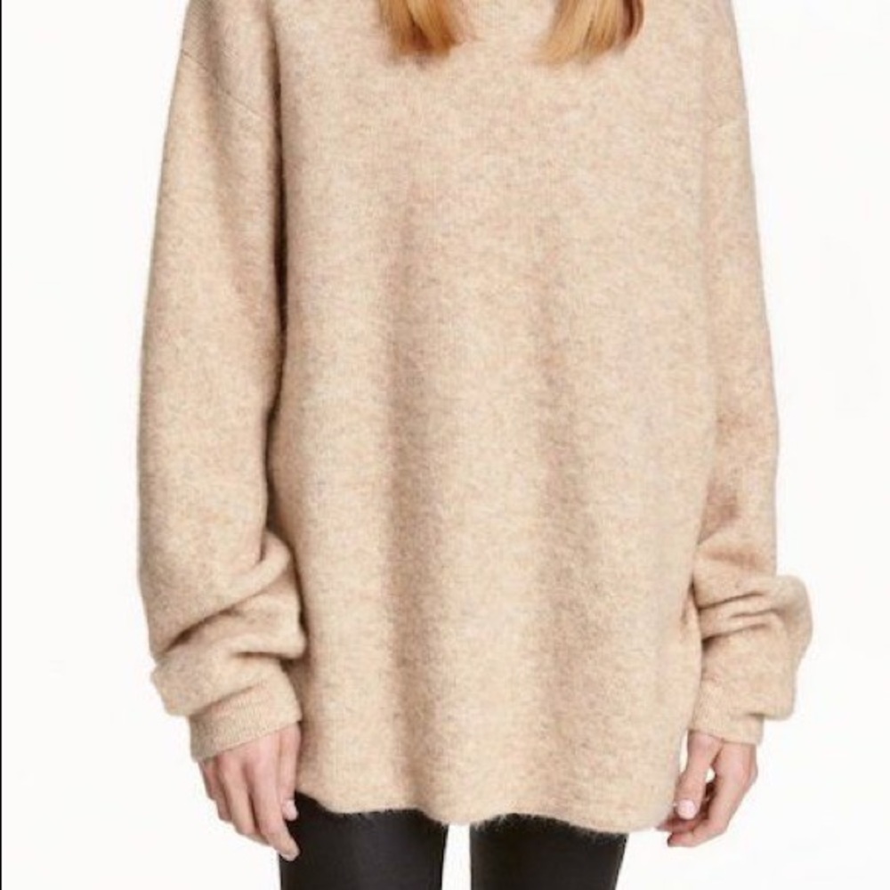 H&M BLOGGERS FAVE Oversized Mohair Blend Sweater - Picture 3 of 4
